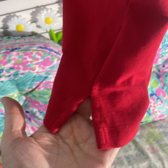 Tommy Hilfiger red polo style shirt with white logo trimmed shoulders & collar - Picture 4 of 7